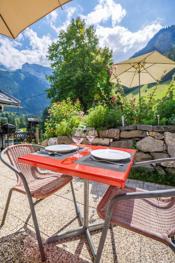 Guest House Du Grand Paradis - On Piste Champery Luaran gambar